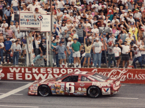 *Preorder* Mark Martin 1990 Folgers North Wilkesboro Race Win 1:24 NASCAR Diecast